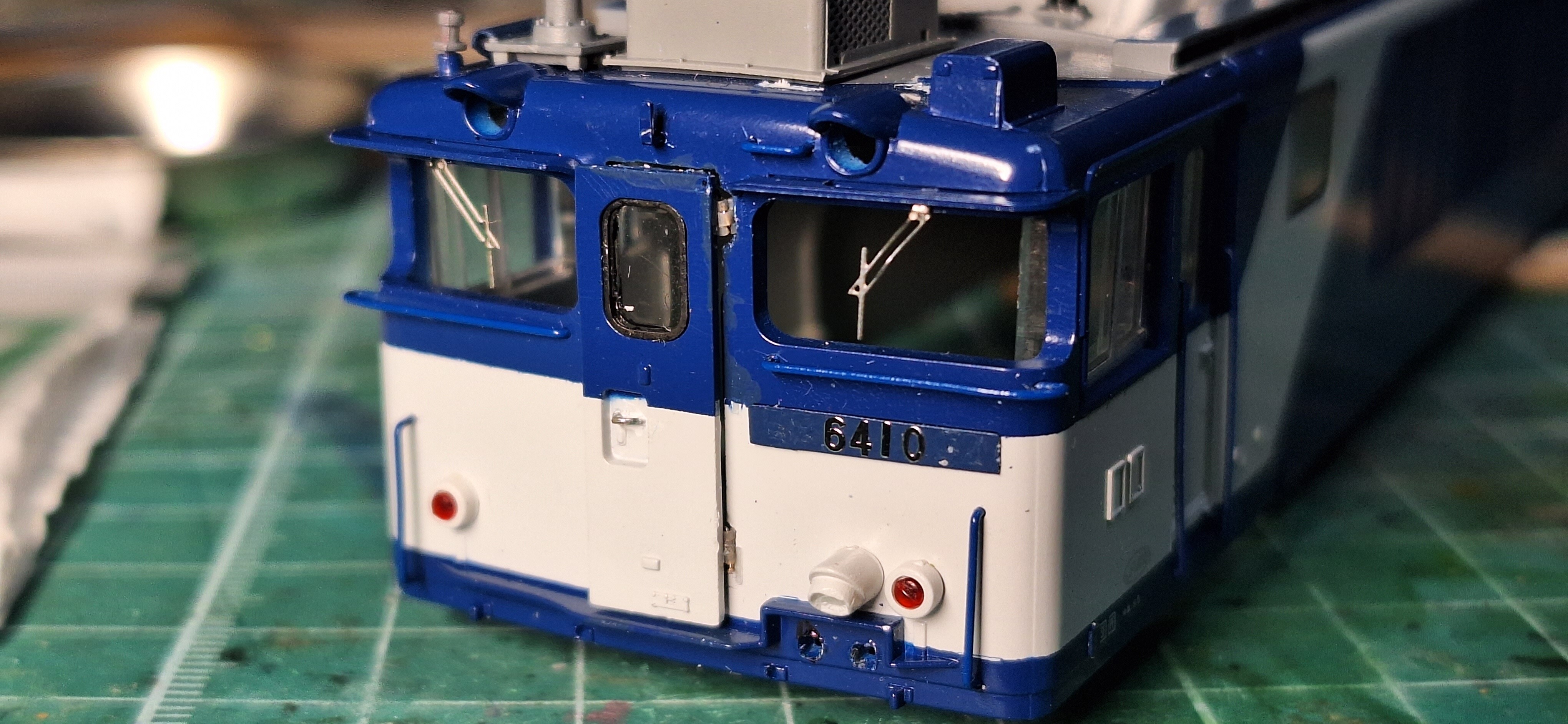 TOMIX HO-123 EF64-1000 JR貨物更新色の精密加工 その②
