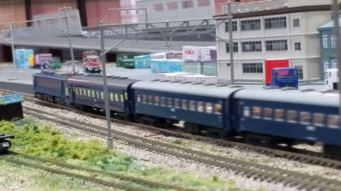 VideoCapture_20191208-230542