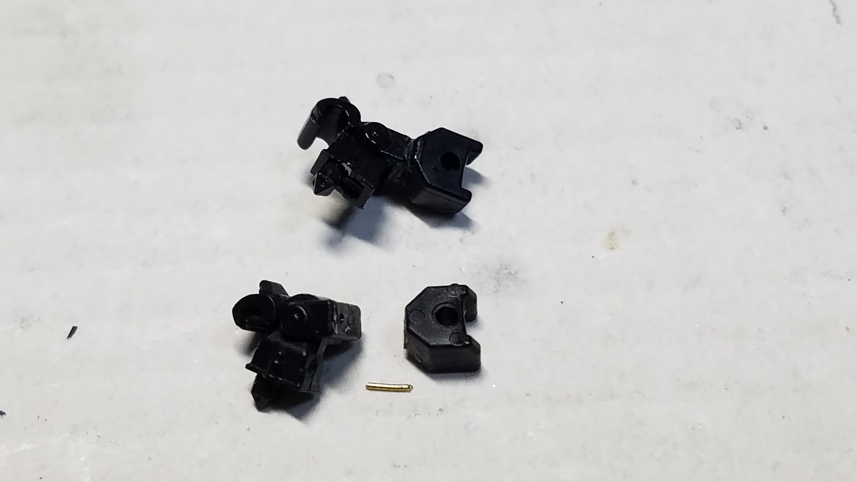 KATO EF81JR東日本双頭連結器 KATO12月発売予定！EF81 JR東日本色 (双頭連結器付) 。中古市場