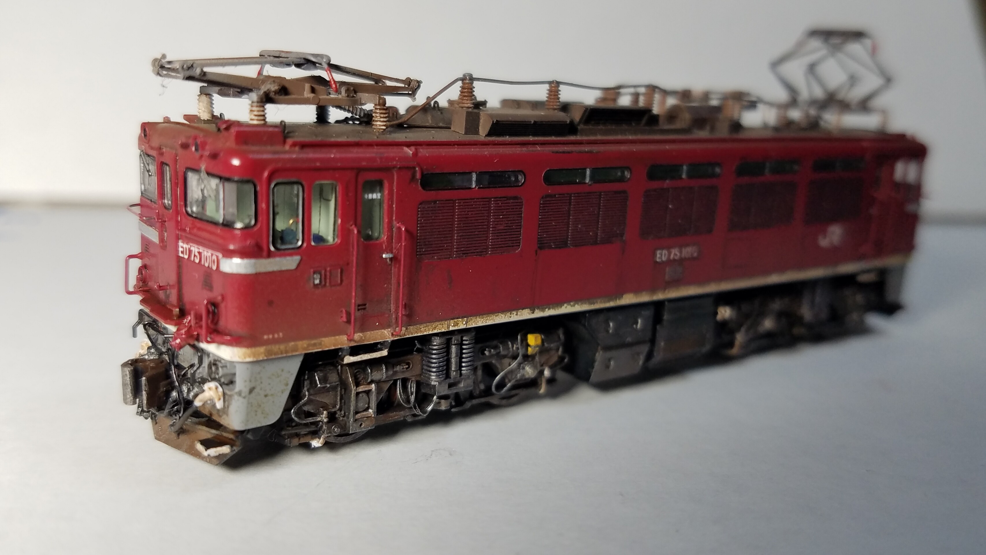 TOMIX 2105 ED75 1000 (前期形・JR貨物新更新車)の追加加工 TOMIX 2105 ED75 1000 (前期形・JR貨物新更新車)の追加加工