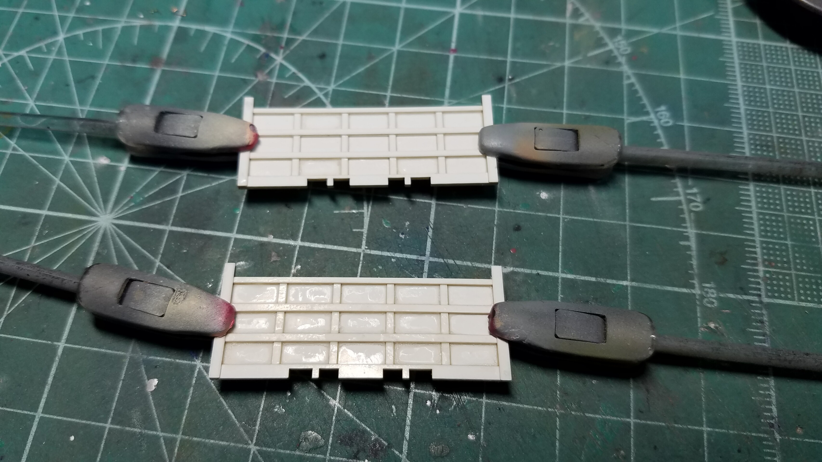UM13A 塗装済み UM13Aコンテナタイプ3D（B） 横リブ1本タイプ 1/150 | 模型工房