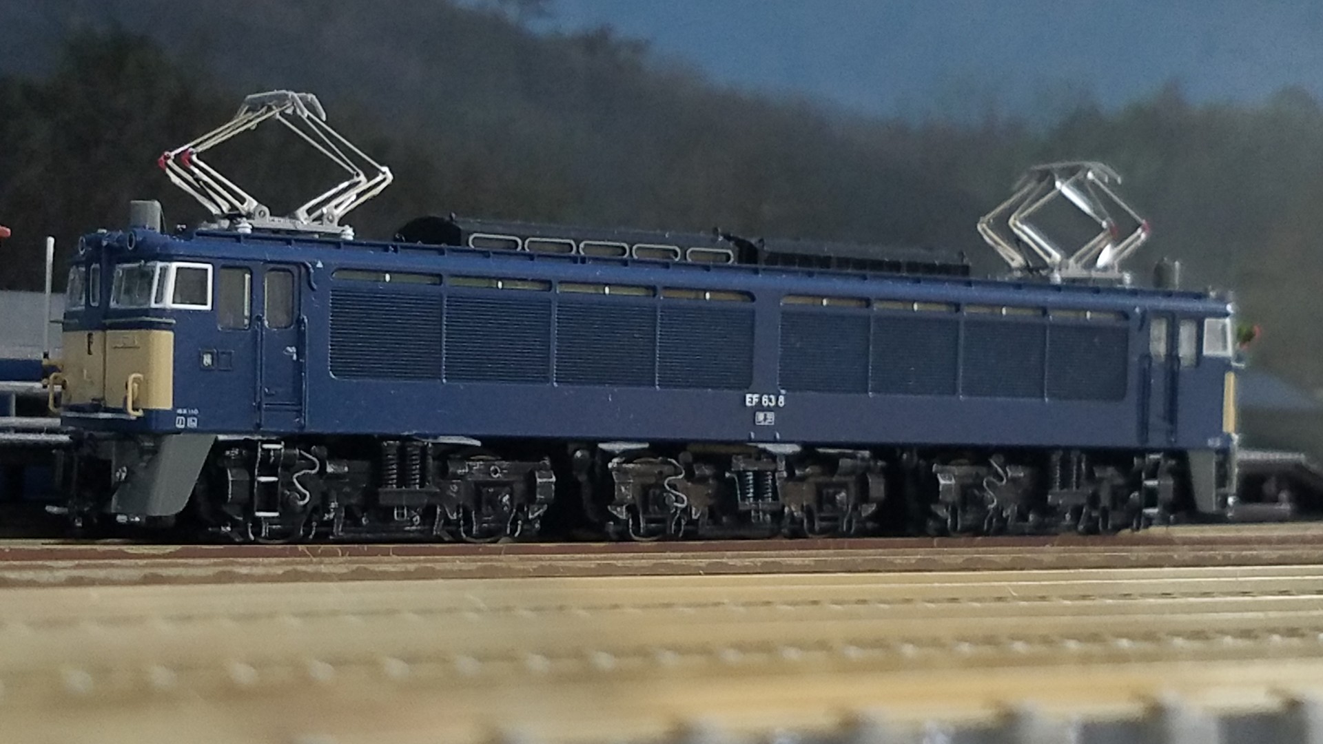 EF63 16号機『横』→続きです : (仮称)東北本線 岩○機関区 EF63 16号機『横』→続きです : (仮称)東北本線 岩○機関区
