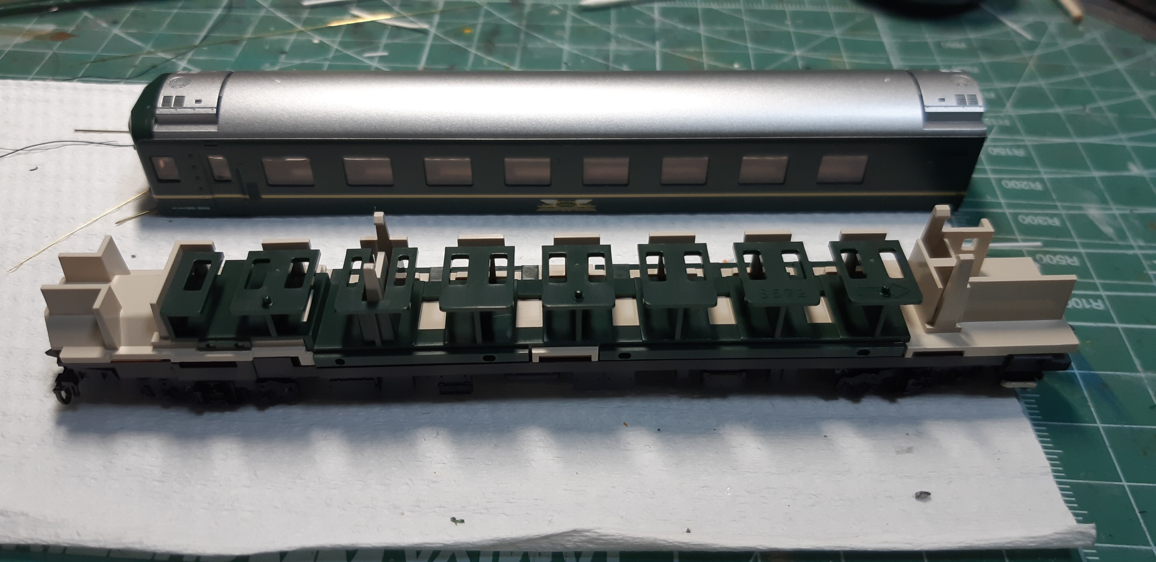 TOMIX 98955 限定品 JR 24系客車(特別なトワイライト TOMIX 98955 限定品 JR 24系客車(特別なトワイライト