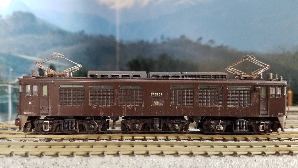 Kato3041-3 EF64 37茶色のヘッドライトLED化&プチ加工 : （仮称