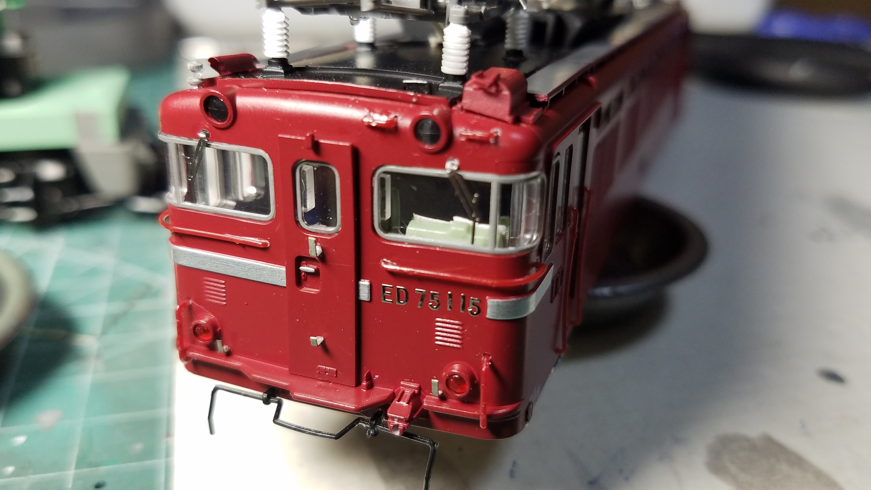 絶対的な信頼 HO-109 Tomix ED75 (仮称)東北本線 : その① 一般形の加工整備 機関車