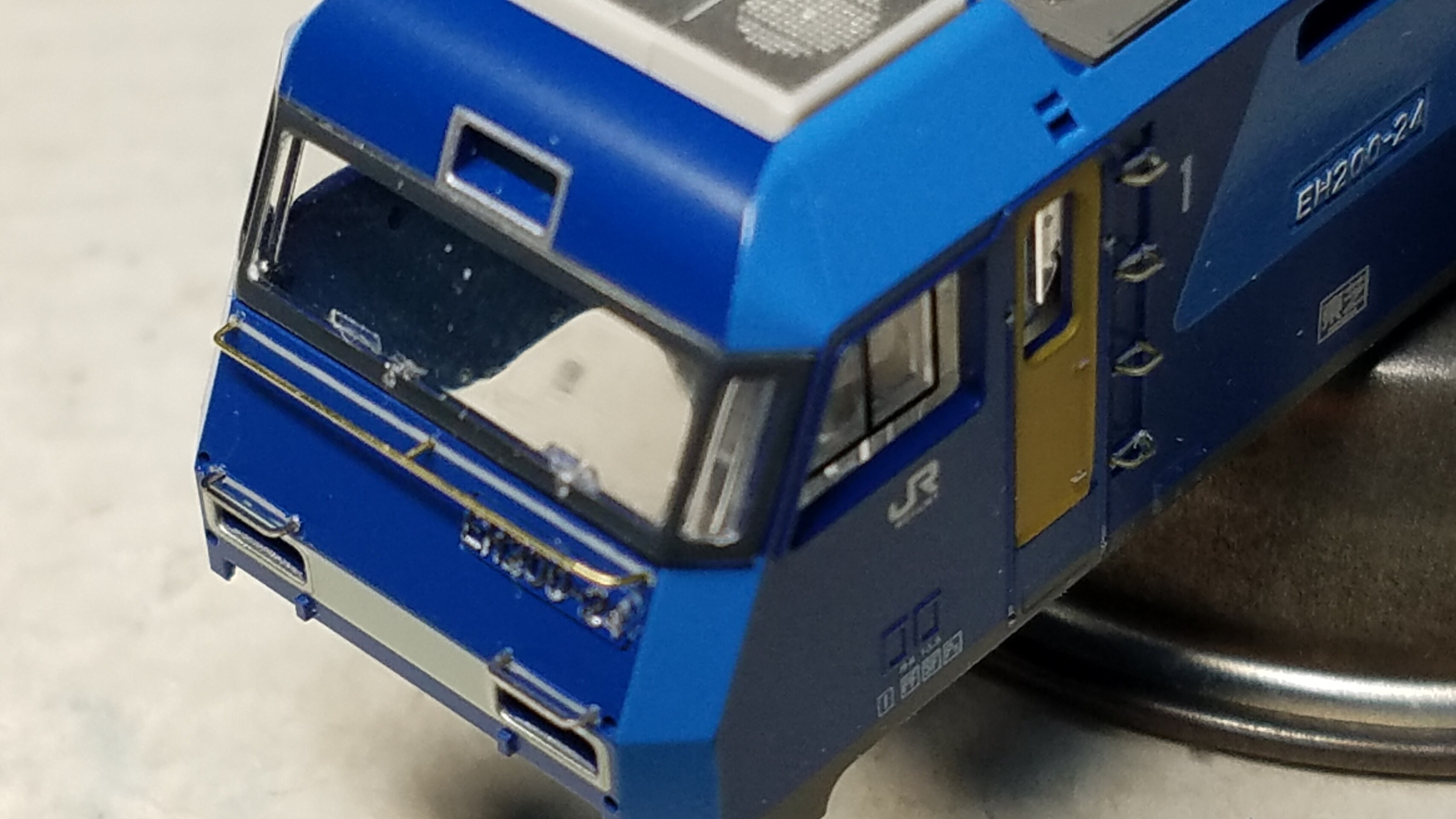 Kato 3045-1 EH200 量産形の加工整備 その② : (仮称)東北本線 Kato 3045-1 EH200 量産形の加工整備 その② : (仮称)東北本線