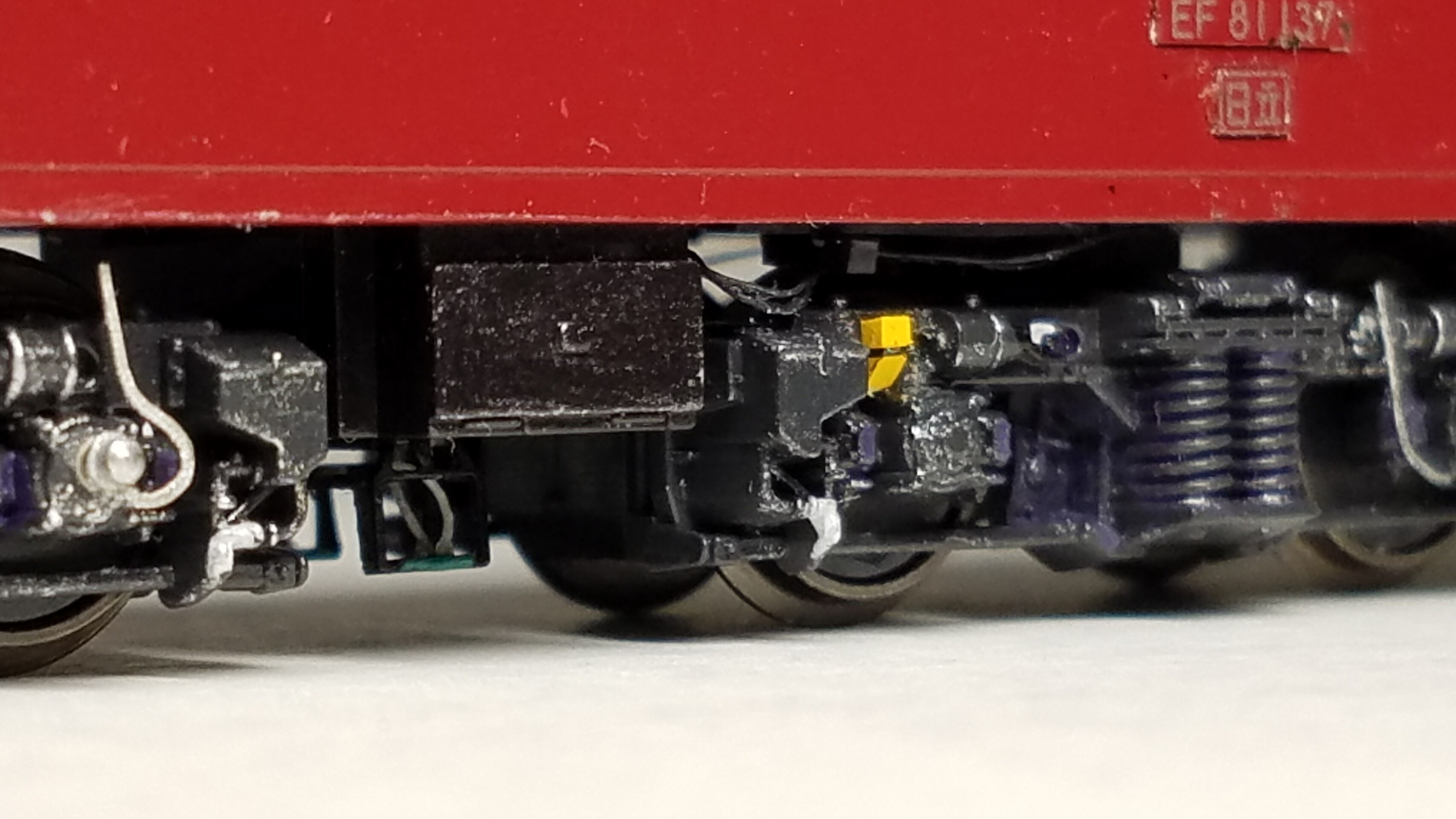 Kato 3021-8 EF81 ヒサシ付きJR東日本色の追加加工整備 : (仮称 Kato 3021-8 EF81 ヒサシ付きJR東日本色の追加加工整備 : (仮称