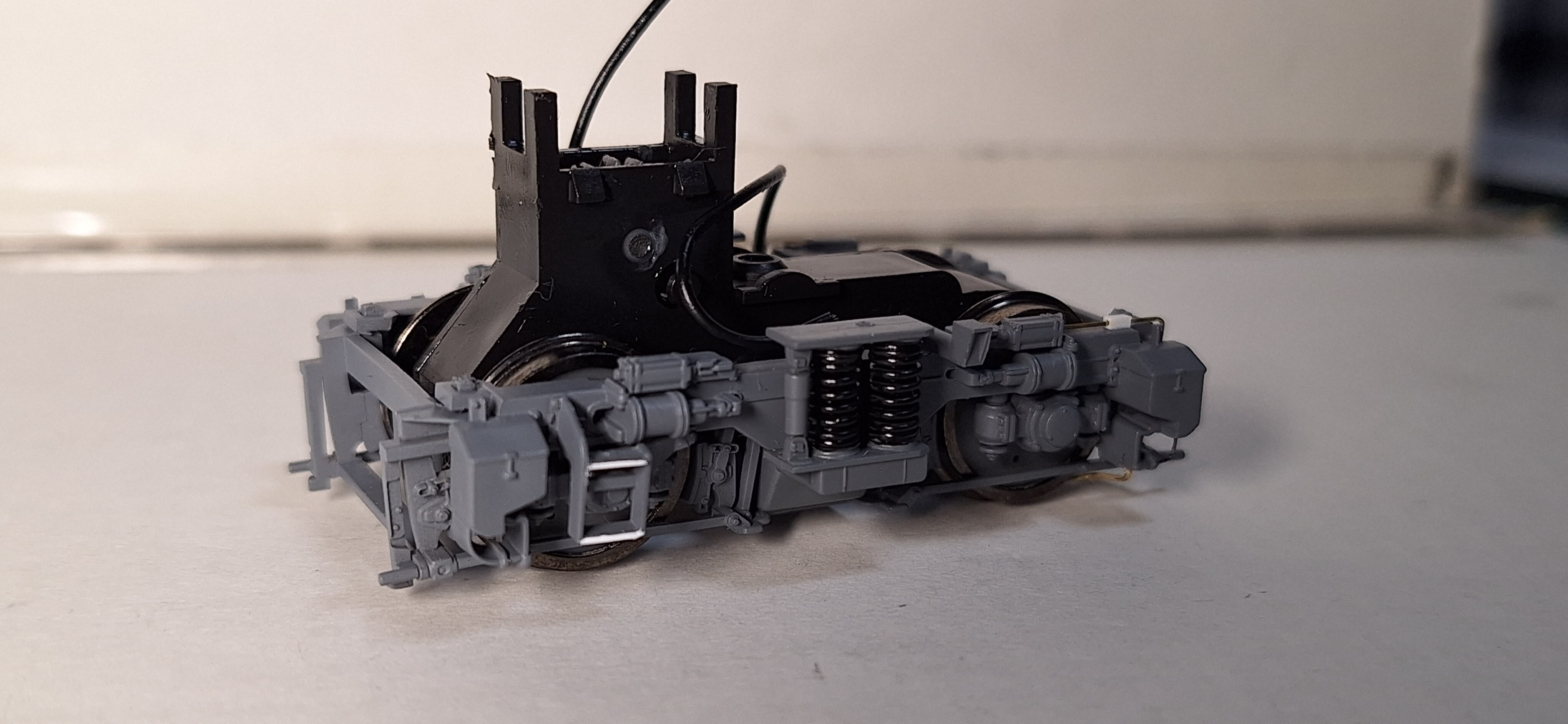TOMIX HO-123 EF64-1000 JR貨物更新色の精密加工 その①