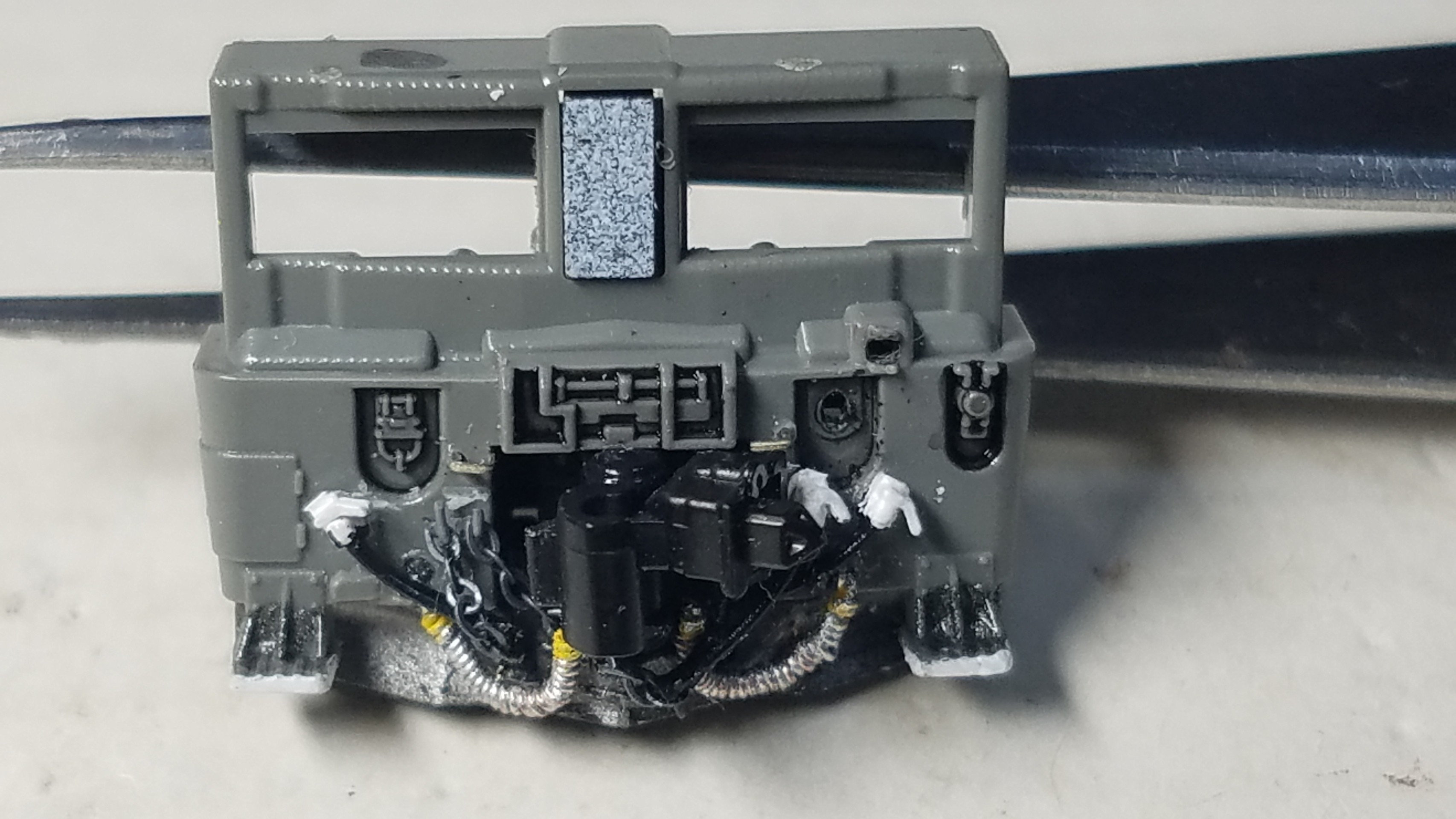 Kato 3066-4 EF81 JR東日本色 双頭連結器の追加加工整備 その②