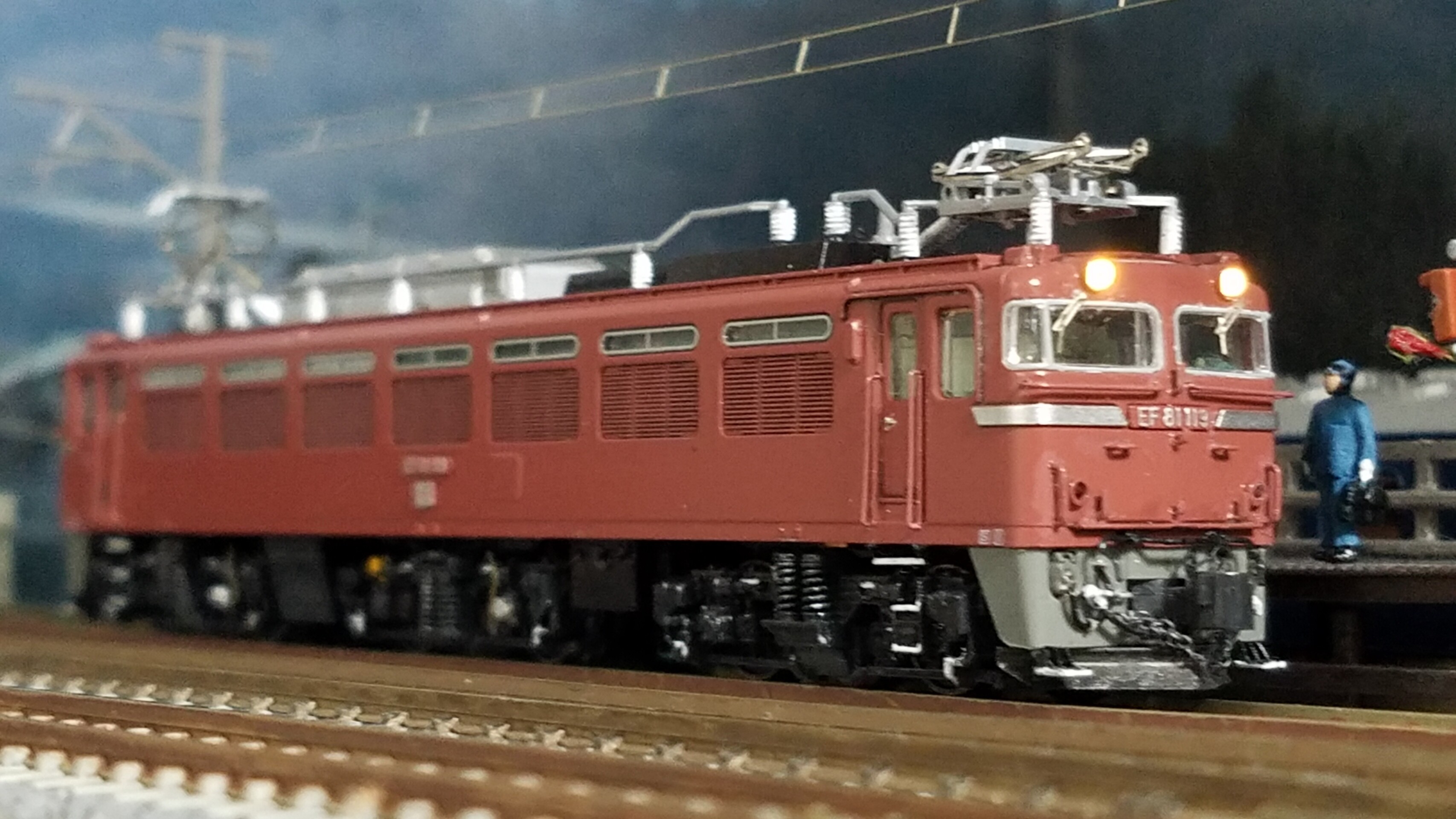 Kato 3021-1 EF81 一般色の追加加工整備 : （仮称）東北本線 岩