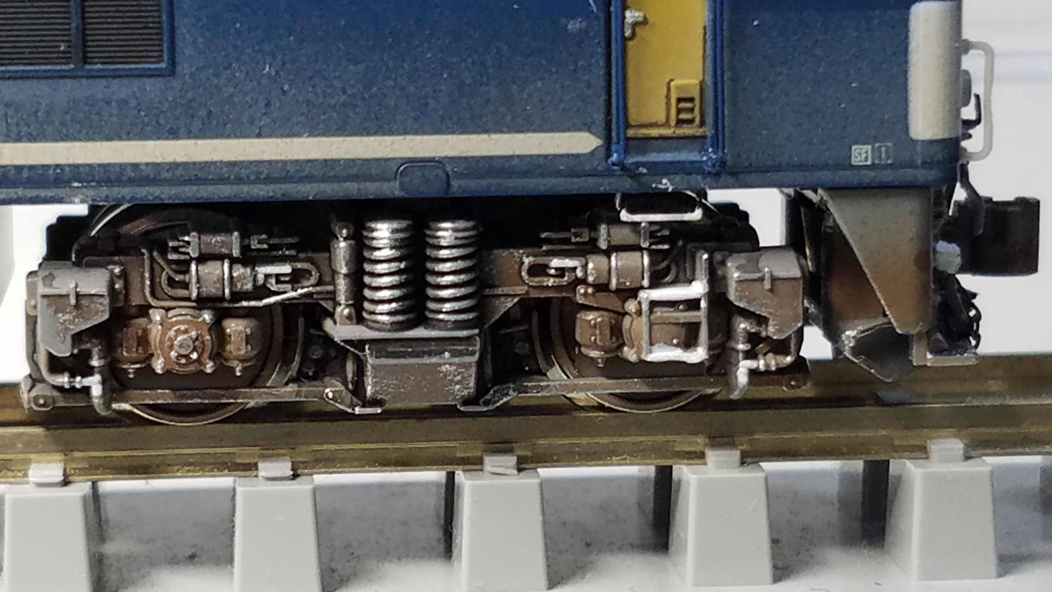 Kato 3023-5 EF64 1000 JR貨物 広島更新色タイプの追加加工整備 Kato 3023-5 EF64 1000 JR貨物 広島更新色タイプの追加加工整備