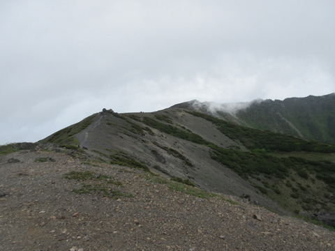 IMG_5984山頂はまだ遠い