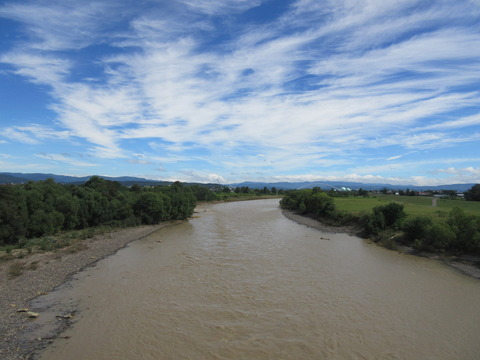 IMG_2297濁流の石狩川