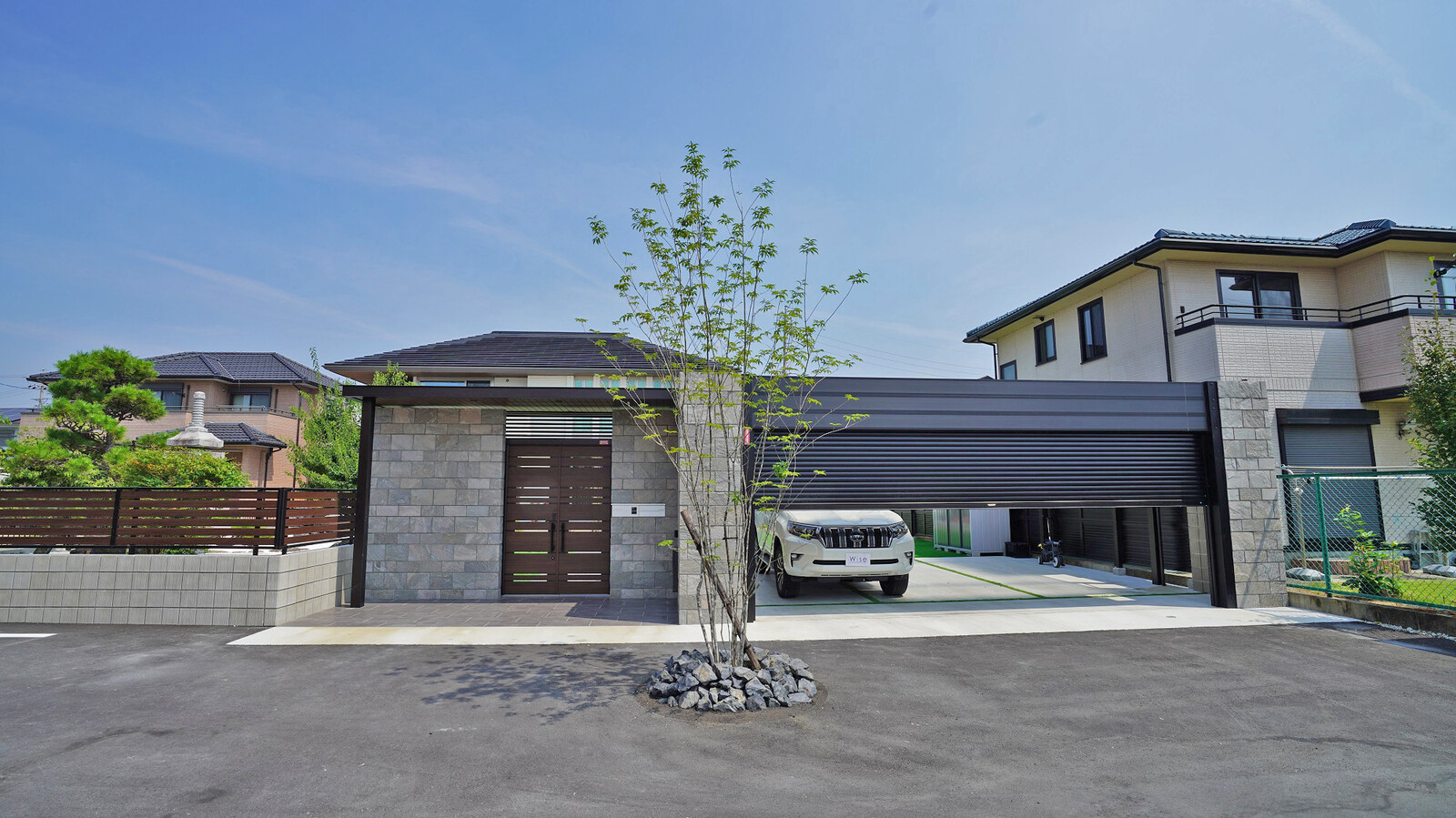 春日井市 積水ハウス イズロイエの豪華なクローズ外構です 愛知県の外構ショップ Wise Gallery ワイズギャラリー エクステリア日記 春日井市 積水ハウス イズロイエの豪華なクローズ外構です 愛知県の外構ショップ Wise Gallery ワイズギャラリー エクステリア日記