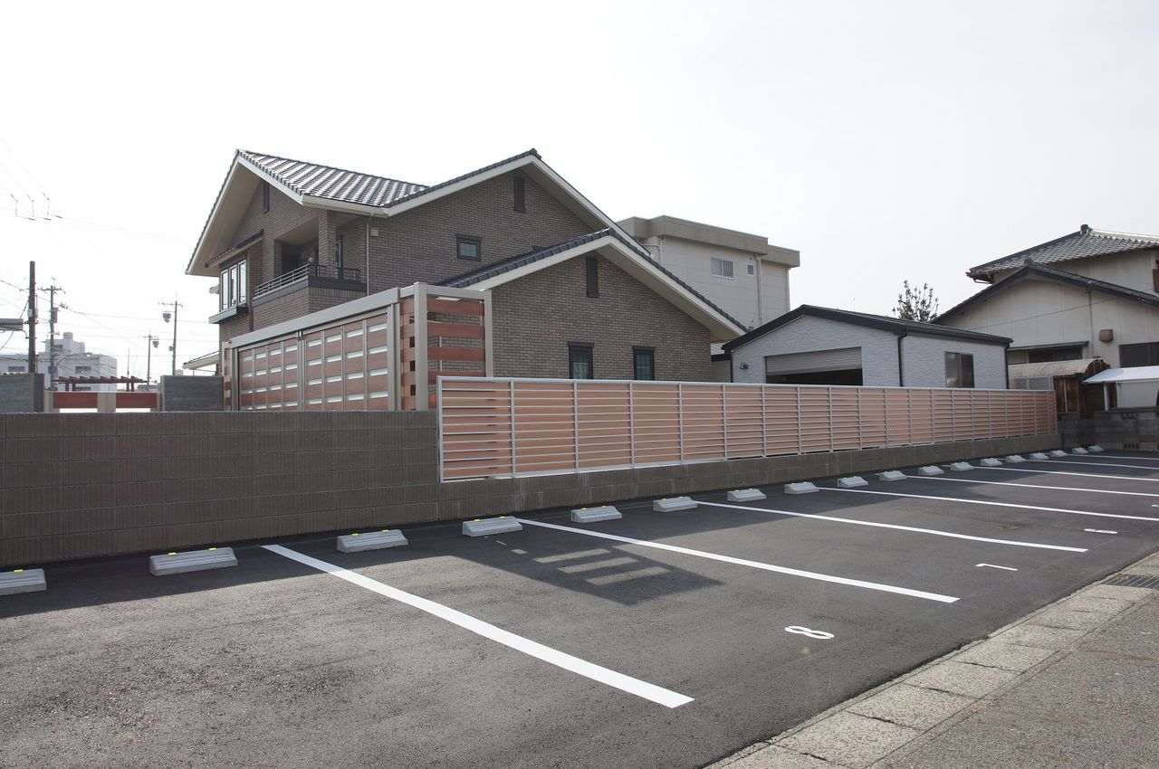 世田谷ベース付きの超大型クローズ外構が完成しました 愛知県の外構ショップ Wise Gallery ワイズギャラリー エクステリア日記