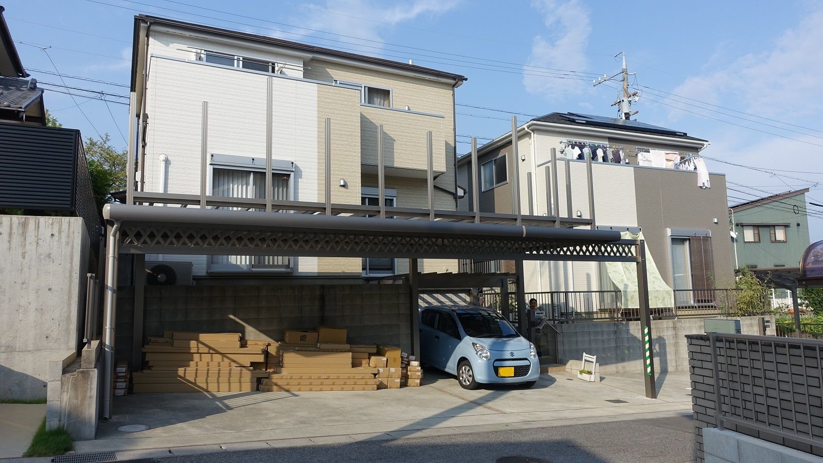 東郷町 間口10メートルのベランガレージが出来上がってきました 愛知県の外構ショップ Wise Gallery ワイズギャラリー エクステリア日記 東郷町 間口10メートルのベランガレージが出来上がってきました 愛知県の外構ショップ Wise Gallery ワイズギャラリー エクステリア日記