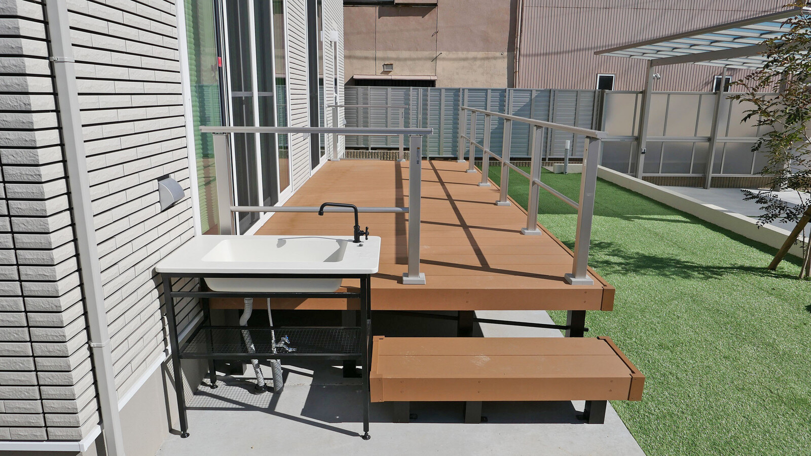 名古屋市瑞穂区 一条工務店・アイスマートのナチュラルなクローズ外構