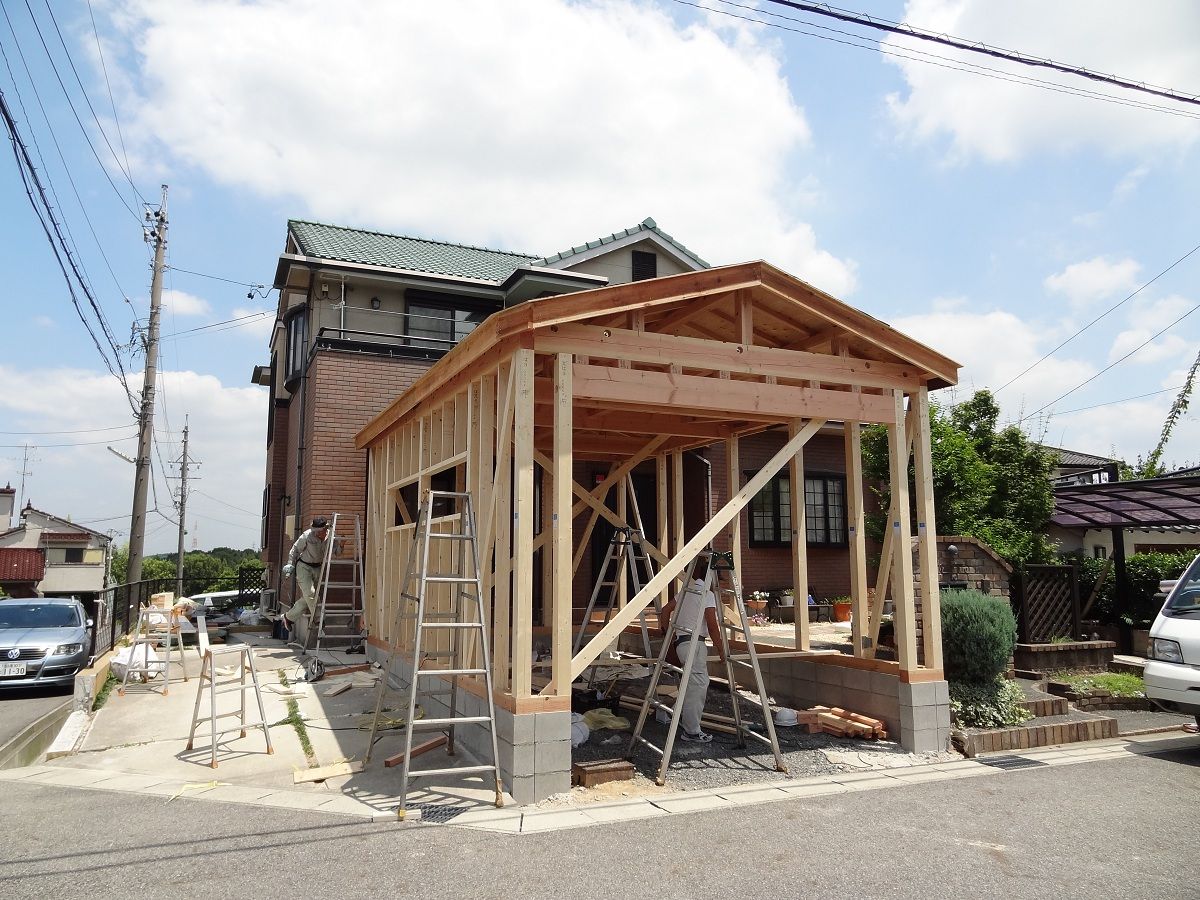 コンサバティブなオリジナル木造ガレージの建て方です 愛知県の外構ショップ Wise Gallery ワイズギャラリー エクステリア日記 コンサバティブなオリジナル木造ガレージの建て方です 愛知県の外構ショップ Wise Gallery ワイズギャラリー エクステリア日記