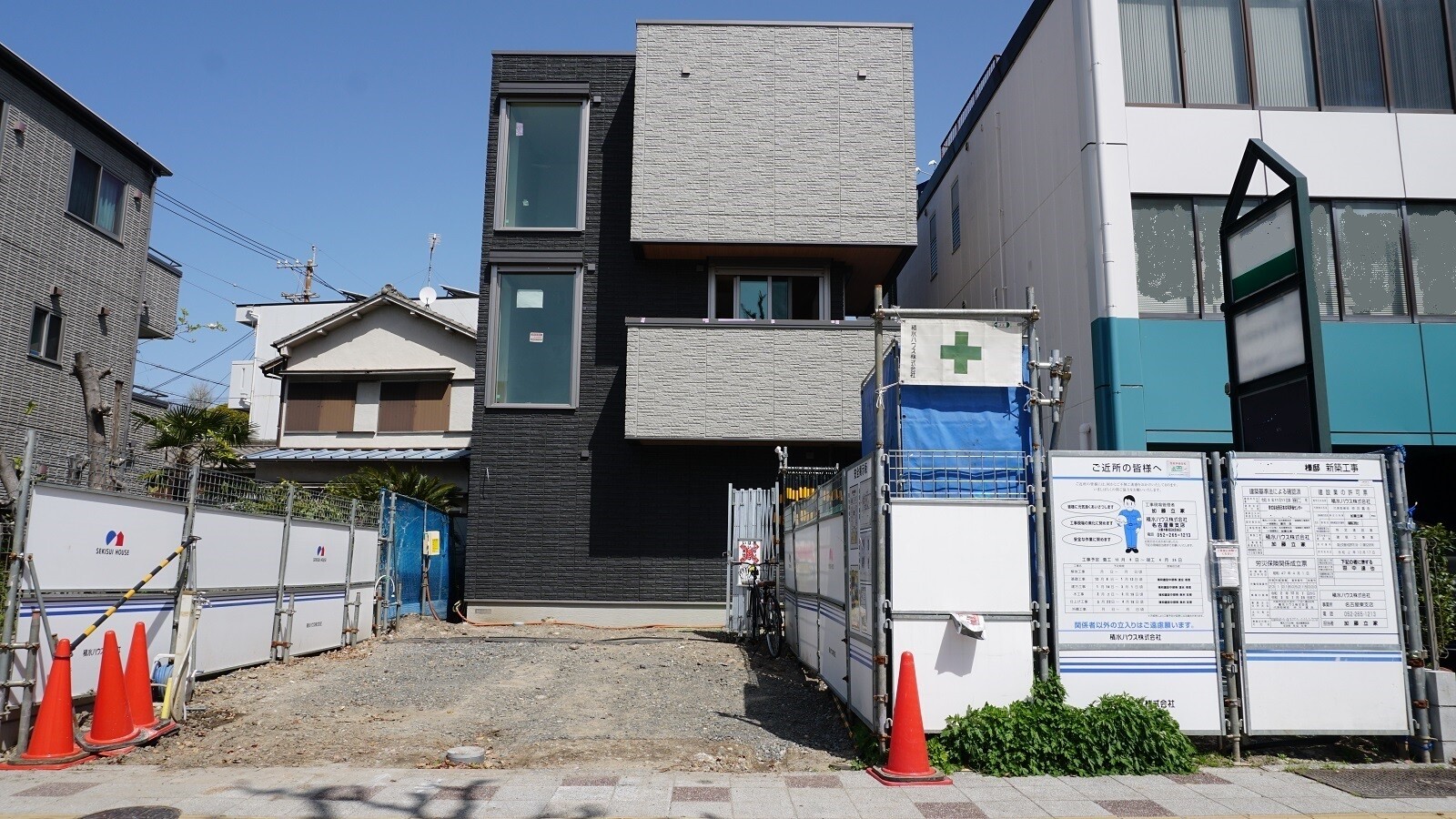 名古屋市熱田区 積水ハウス ビエナの背高クローズ外構です 愛知県の外構ショップ Wise Gallery ワイズギャラリー エクステリア日記