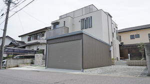 (1)