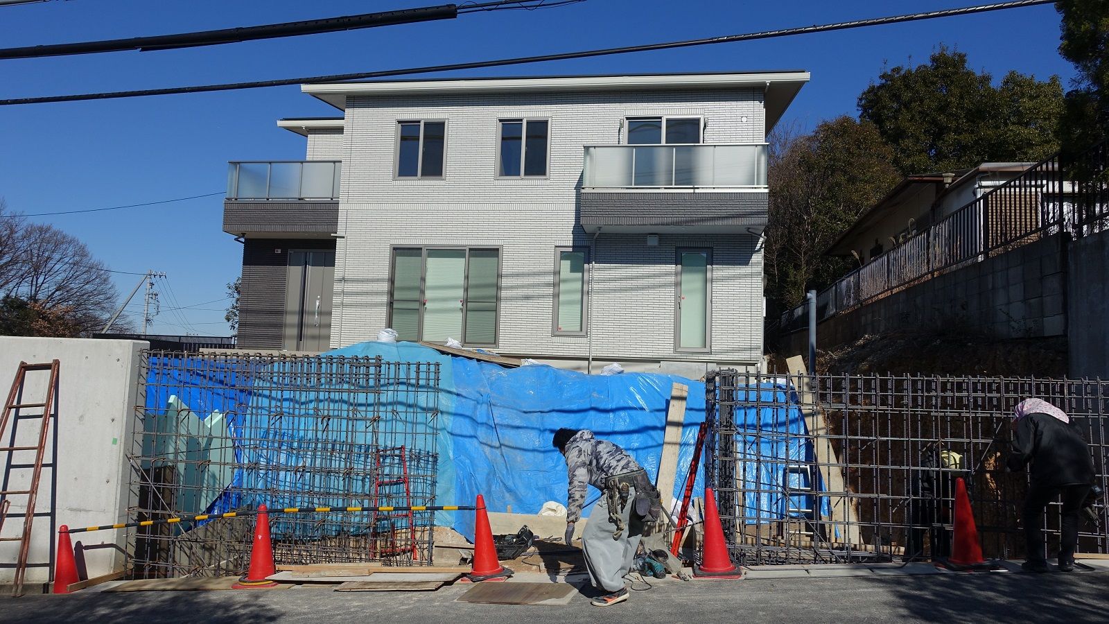 名古屋型rc擁壁の配筋工事の様子です 愛知県の外構ショップ Wise Gallery ワイズギャラリー エクステリア日記