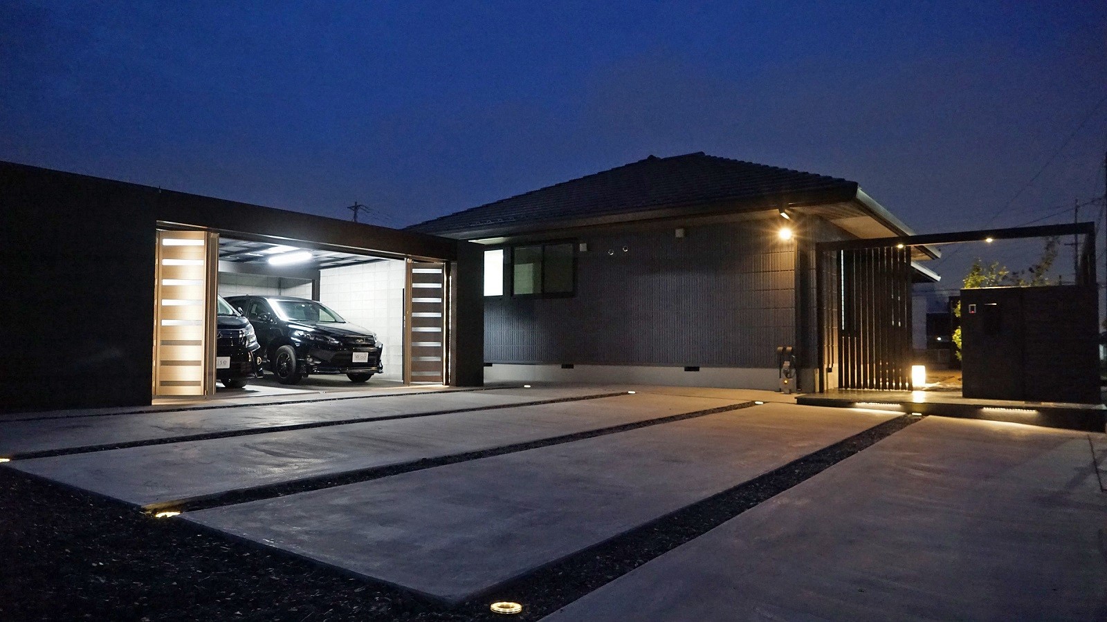 平屋のヘーベルハウスの和モダンなガレージ付きオープン外構です 愛知県の外構ショップ Wise Gallery ワイズギャラリー エクステリア日記 平屋のヘーベルハウスの和モダンなガレージ付きオープン外構です 愛知県の外構ショップ Wise Gallery ワイズギャラリー エクステリア日記