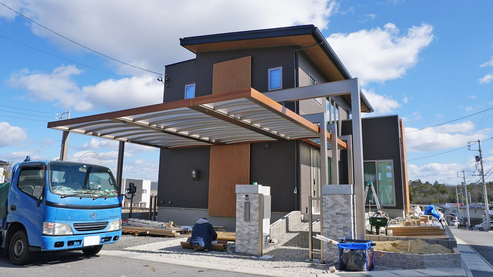 長久手市 アプローチとカーポートが一体化したグランセゾンです 愛知県の外構ショップ Wise Gallery ワイズギャラリー エクステリア日記 長久手市 アプローチとカーポートが一体化したグランセゾンです 愛知県の外構ショップ Wise Gallery ワイズギャラリー エクステリア日記