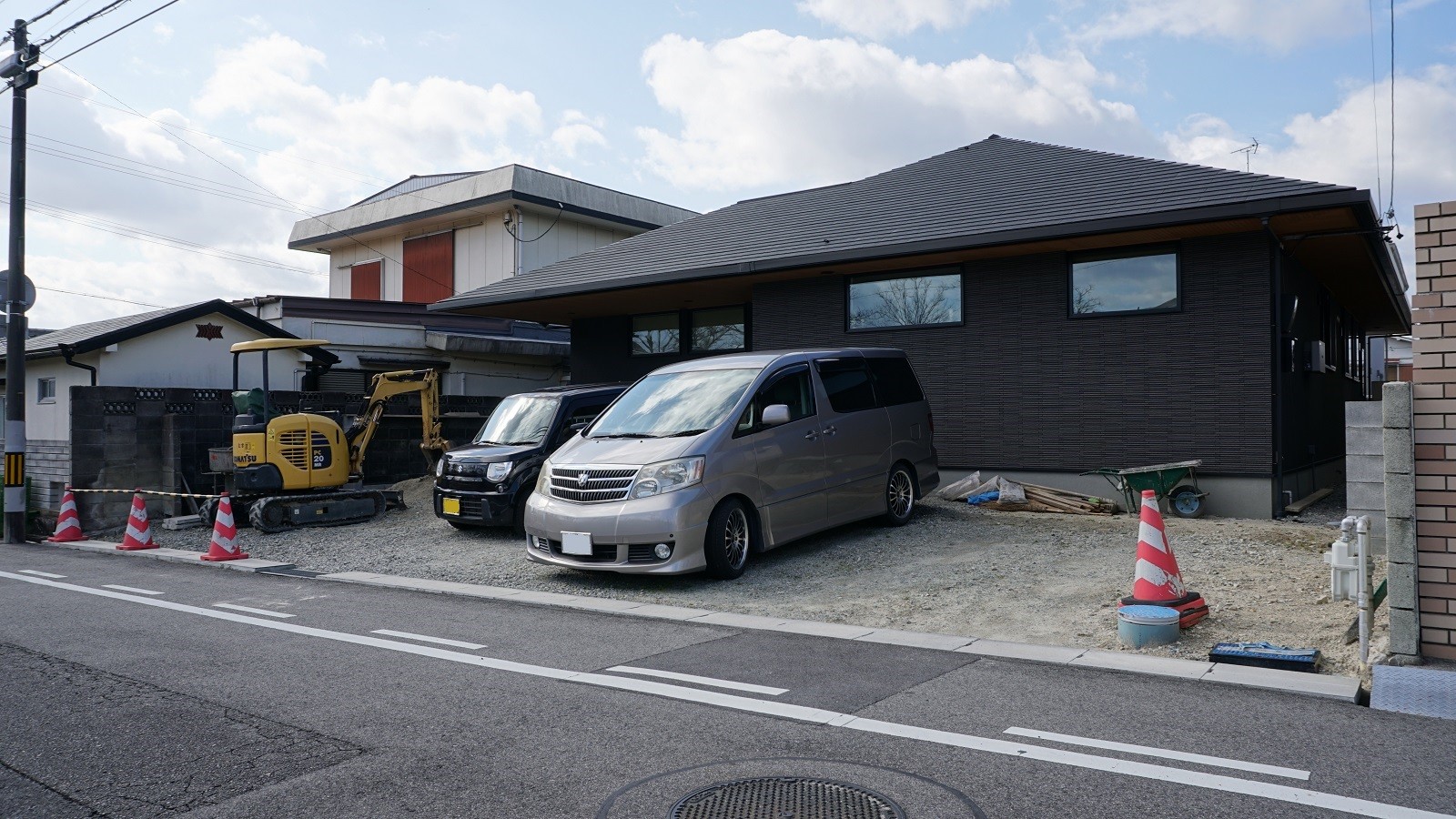 三重県名張市 漆黒な平屋の和モダンなエクステリアです 愛知県の外構ショップ Wise Gallery ワイズギャラリー エクステリア日記 三重県名張市 漆黒な平屋の和モダンなエクステリアです 愛知県の外構ショップ Wise Gallery ワイズギャラリー エクステリア日記