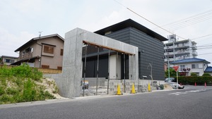(1)