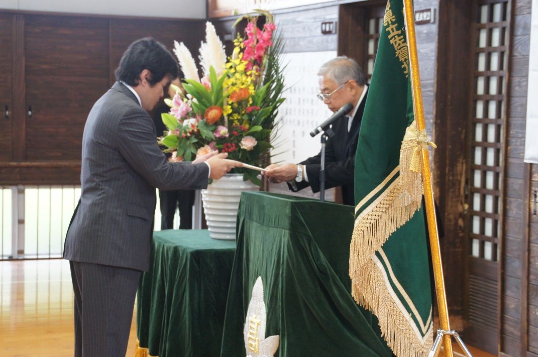 ビケ足場のダイワ 佐賀北高等学校 通信制 入学式 ビケメン スタイル