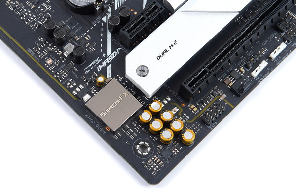 ASUS ROG STRIX Z690-A GAMING WIFI D4 review_01638_DxO