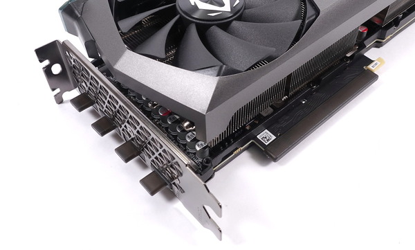 ZOTAC GAMING GeForce RTX 3080 AMP Holo review_06296_DxO