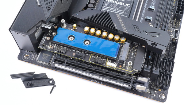 ASUS ROG STRIX Z590-I GAMING WIFI review_02898_DxO