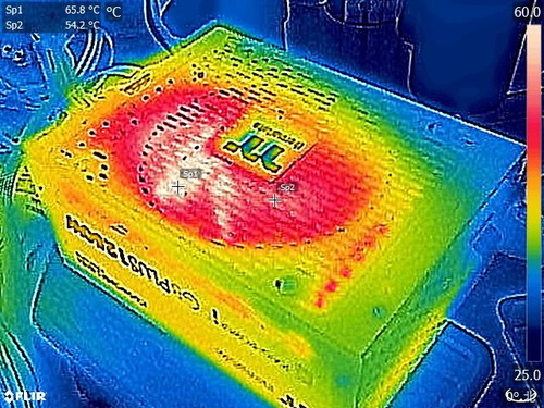 Thermaltake Toughpower iRGB PLUS 1250W Titanium_FLIR (1)