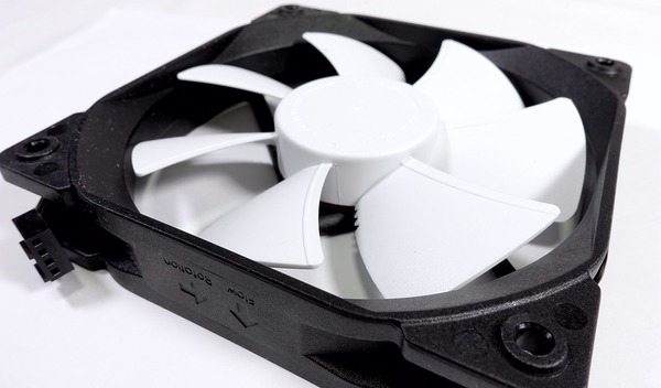 Fractal Design Celsius S36 review_07728