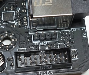 MSI MEG X299 CREATION review_05506_DxO