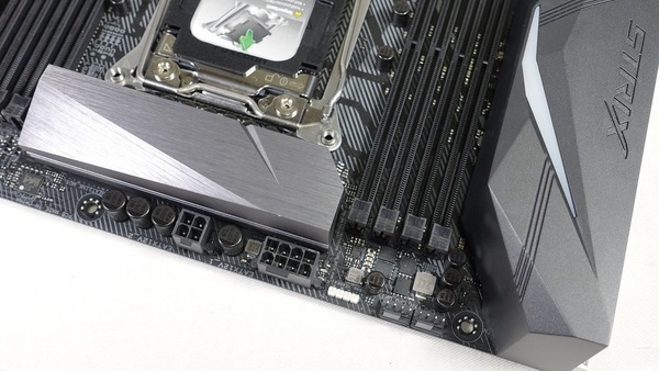 ASUS ROG STRIX X299-E GAMING review_08923