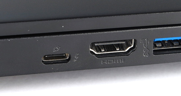MSI GS66 Stealth GS66-10UG-003JP review_02550_DxO