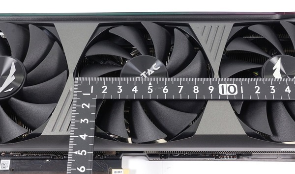 ZOTAC GAMING GeForce RTX 3080 AMP Holo review_06290_DxO