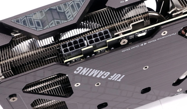 ASUS TUF-RTX3090-O24G-GAMING review_04529_DxO