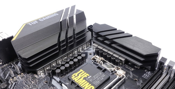 ASUS TUF GAMING Z490-PLUS_00273_DxO