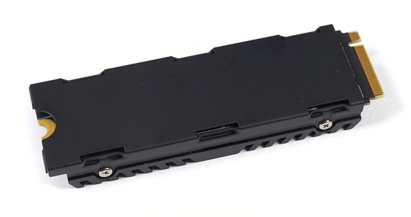 CFD Gaming HSN-TITAN review_09450_DxO