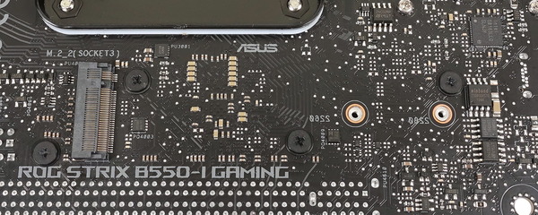 ASUS ROG STRIX B550-I GAMING_02239_DxO