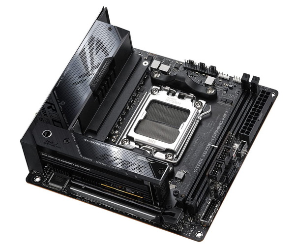 ASUS ROG STRIX X670E-I GAMING WIFI (4)