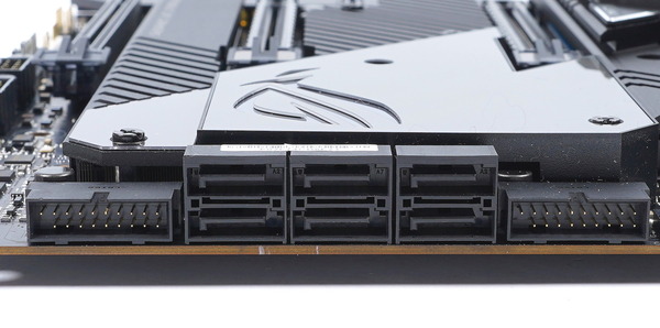 ASUS ROG MAXIMUS XIII HERO review_02838_DxO