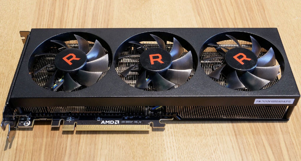 AMD-Radeon-RX-Vega-56-Prototype-2