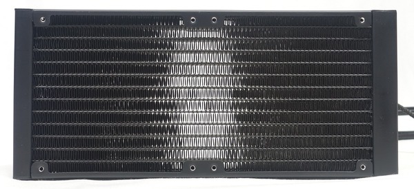 ENERMAX LIQFUSION 240 review_06764