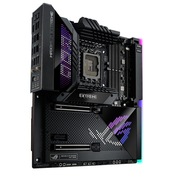 ASUS ROG MAXIMUS Z690 EXTREME (2)