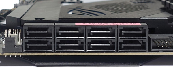 ASUS ROG Crosshair VIII Dark Hero review_00063_DxO
