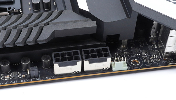 ASUS ROG MAXIMUS XIII APEX review_03301_DxO